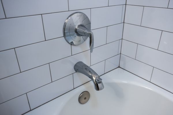 Cost of Tub Spout Replacement in Burlington